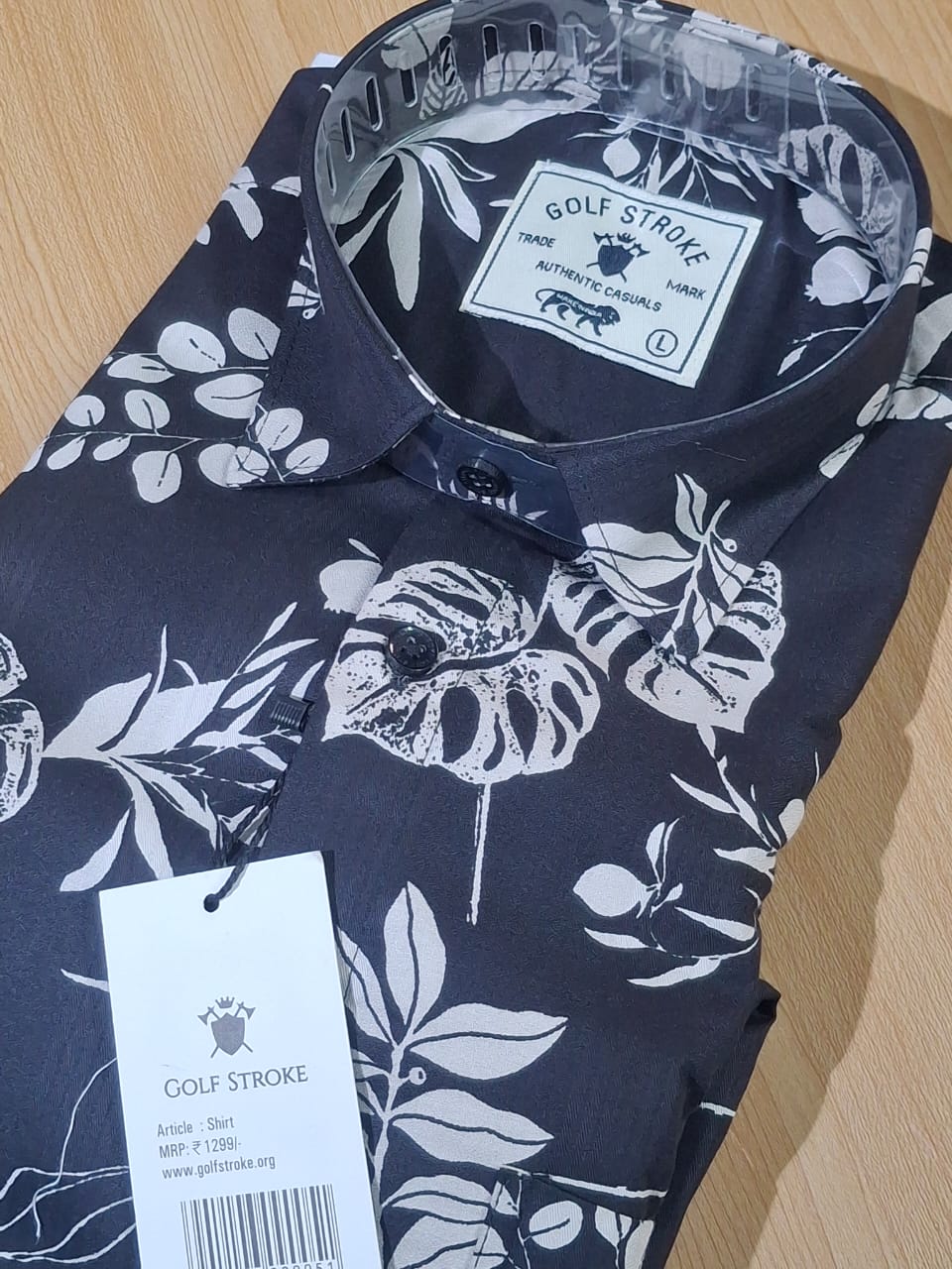 Floral Printed Shirt - Black - Image 4
