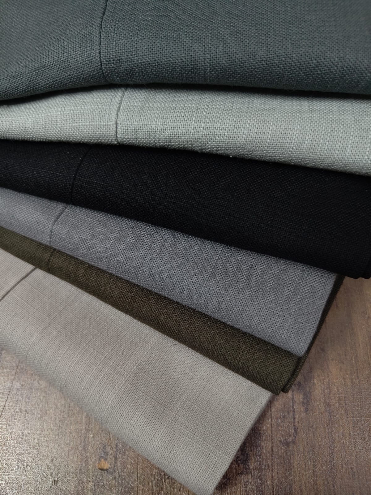 Linen Trousers - Straight Fit - Image 4